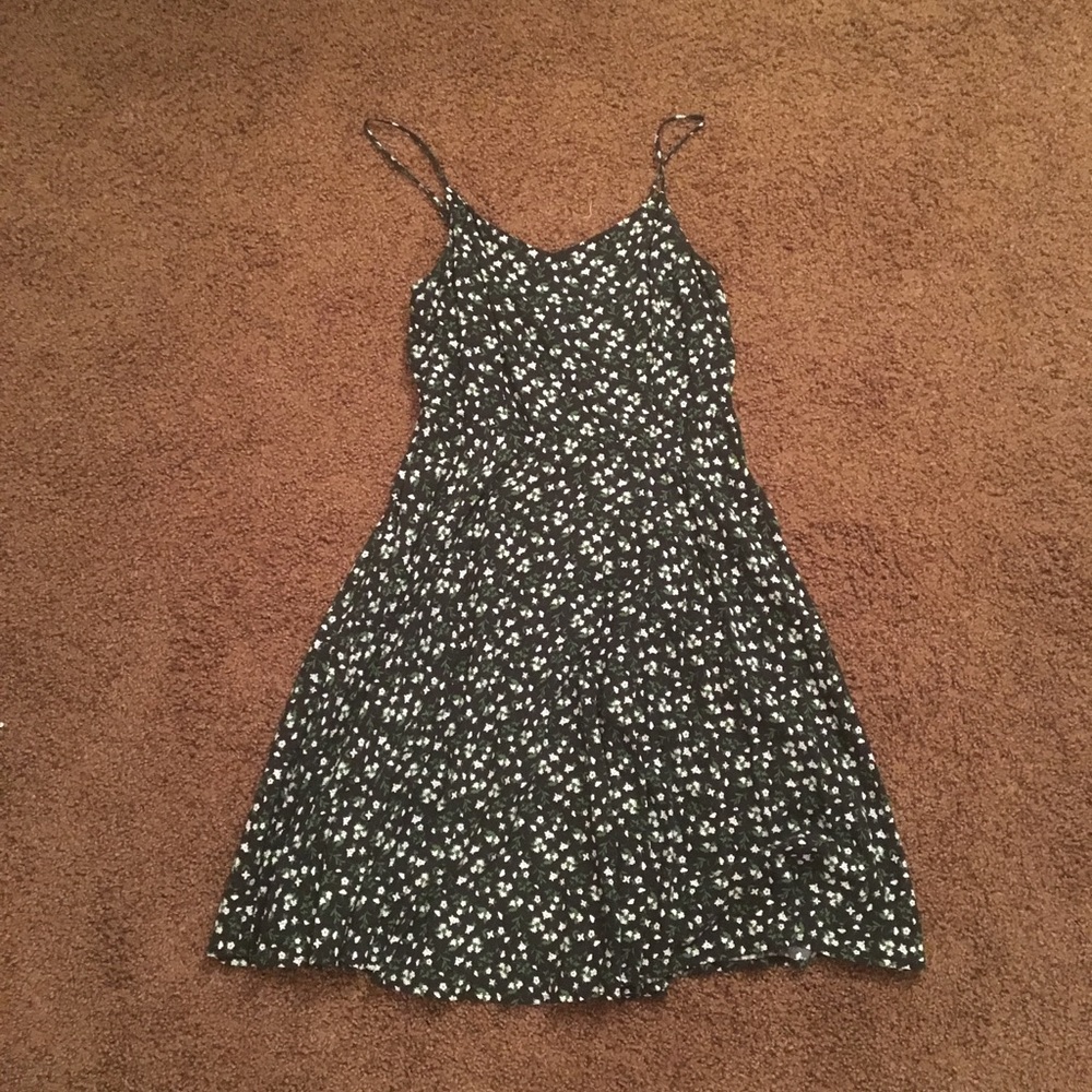 Old navy flower dress